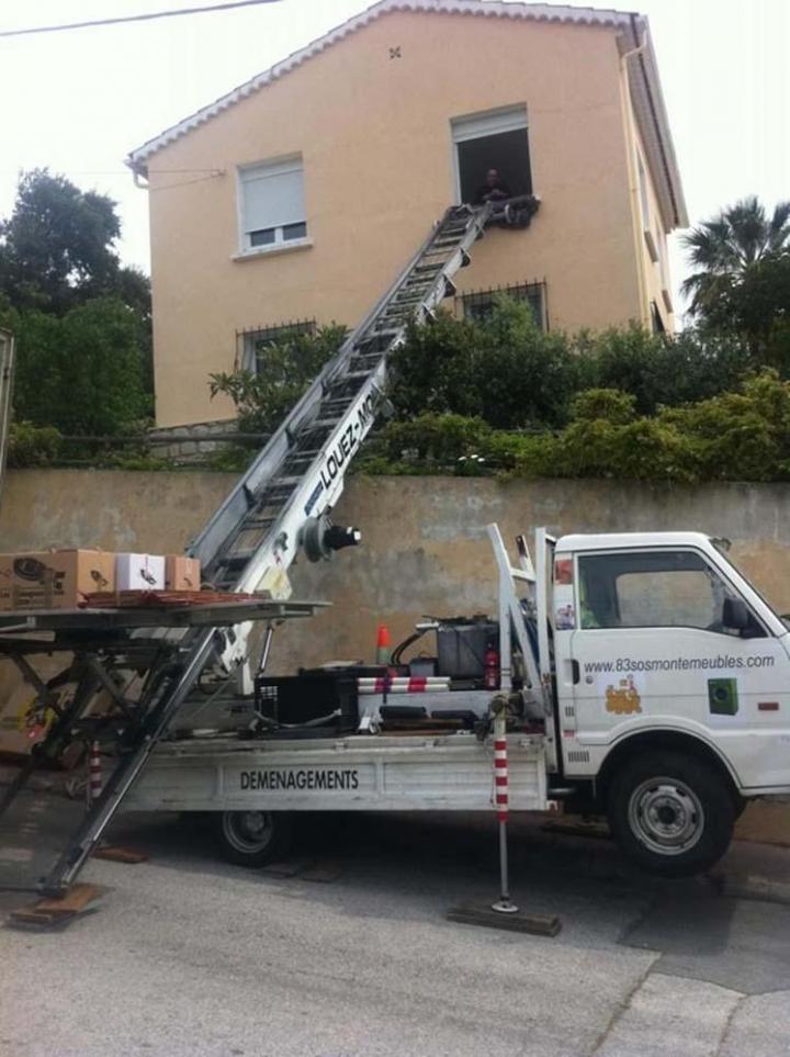 Location monte-meubles Toulon